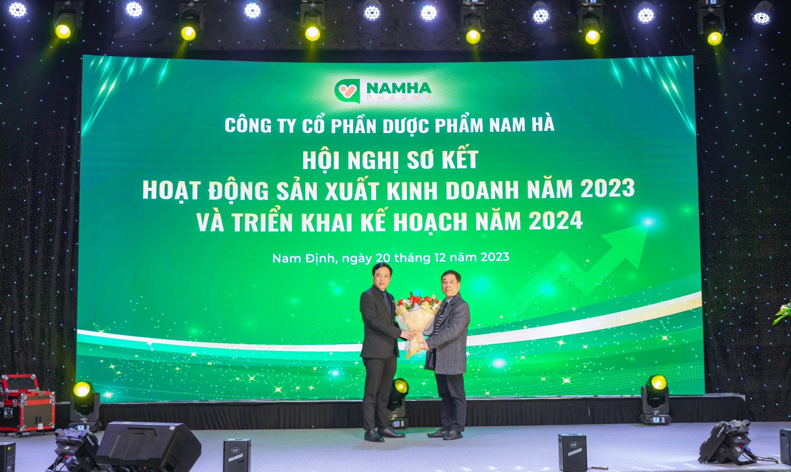 Dược Nam Hà tổ chức thành công Hội nghị sơ kết hoạt động sản xuất kinh doanh năm 2023 và triển khai kế hoạch năm 2024