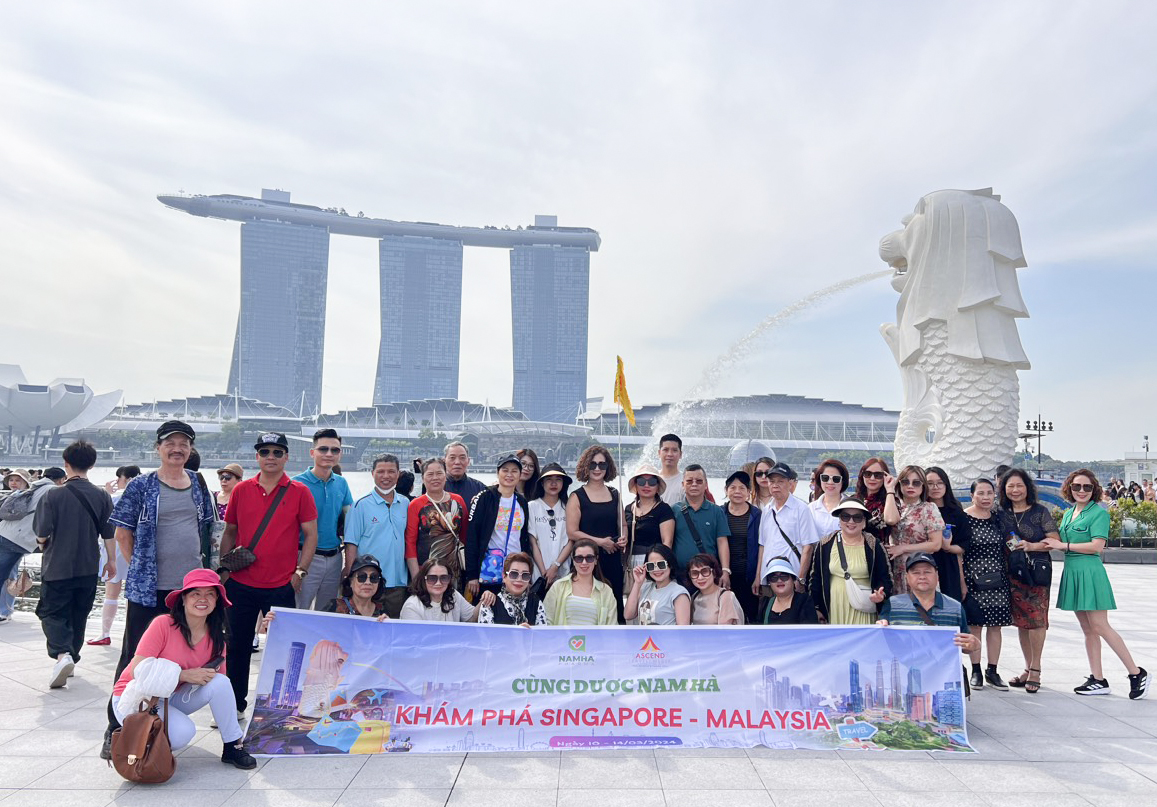 Dược Nam Hà tổ chức thành công tour khám phá Singapore – Malaysia tri ân khách hàng
