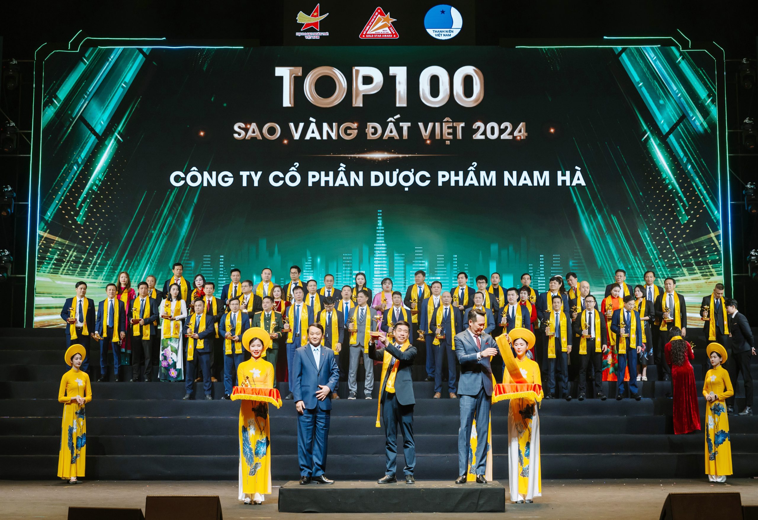 Dược Nam Hà tiếp tục được vinh danh Top 100 Sao Vàng đất Việt 2024